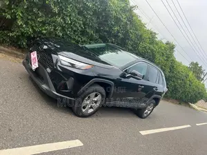 Nissan Rogue 2024 Black