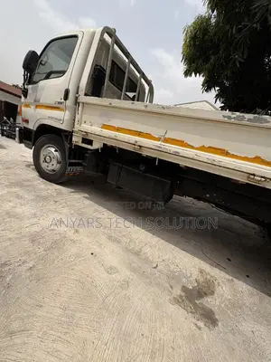Hyundai Mighty