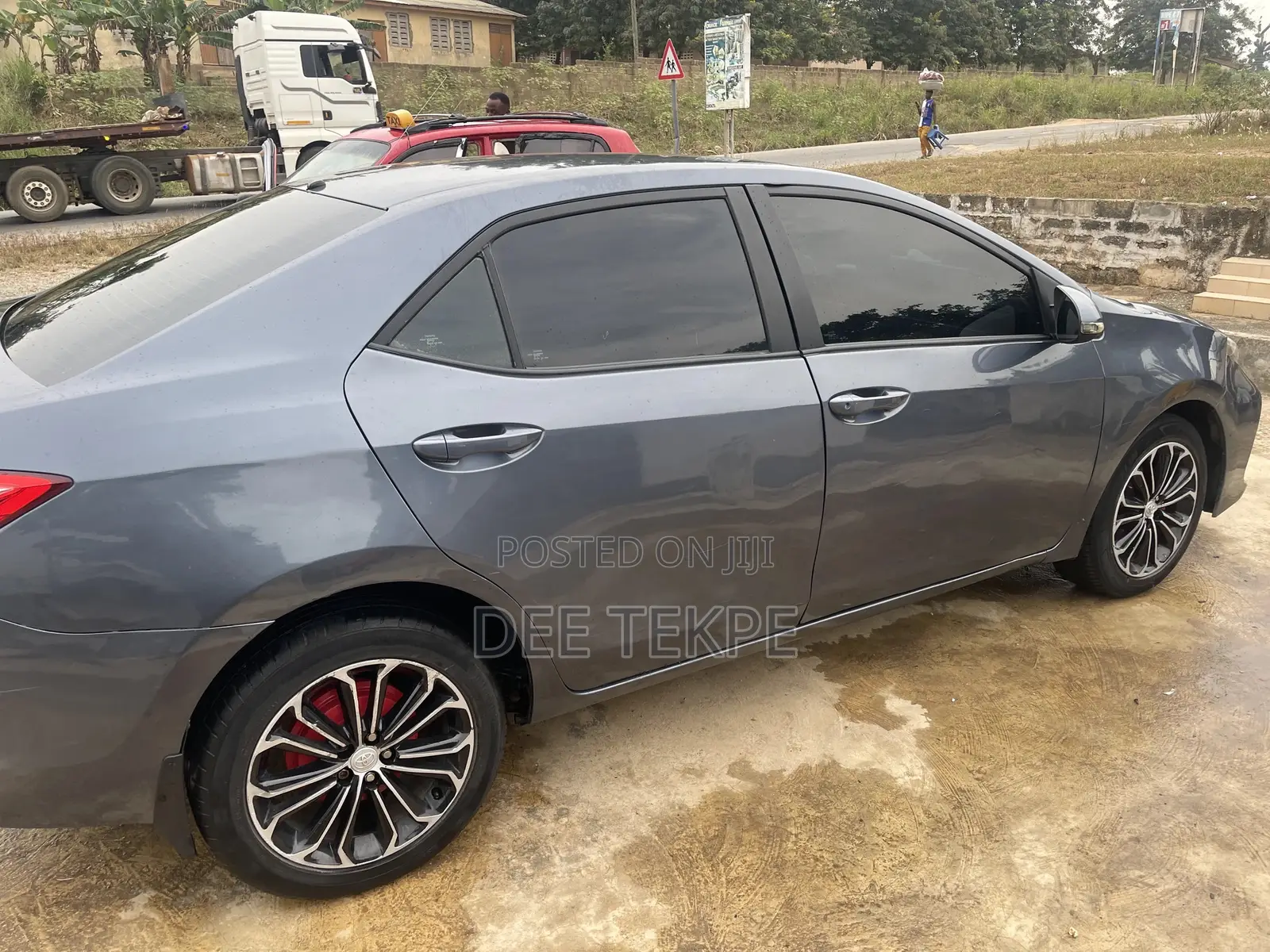 Toyota Corolla 2018 Gray