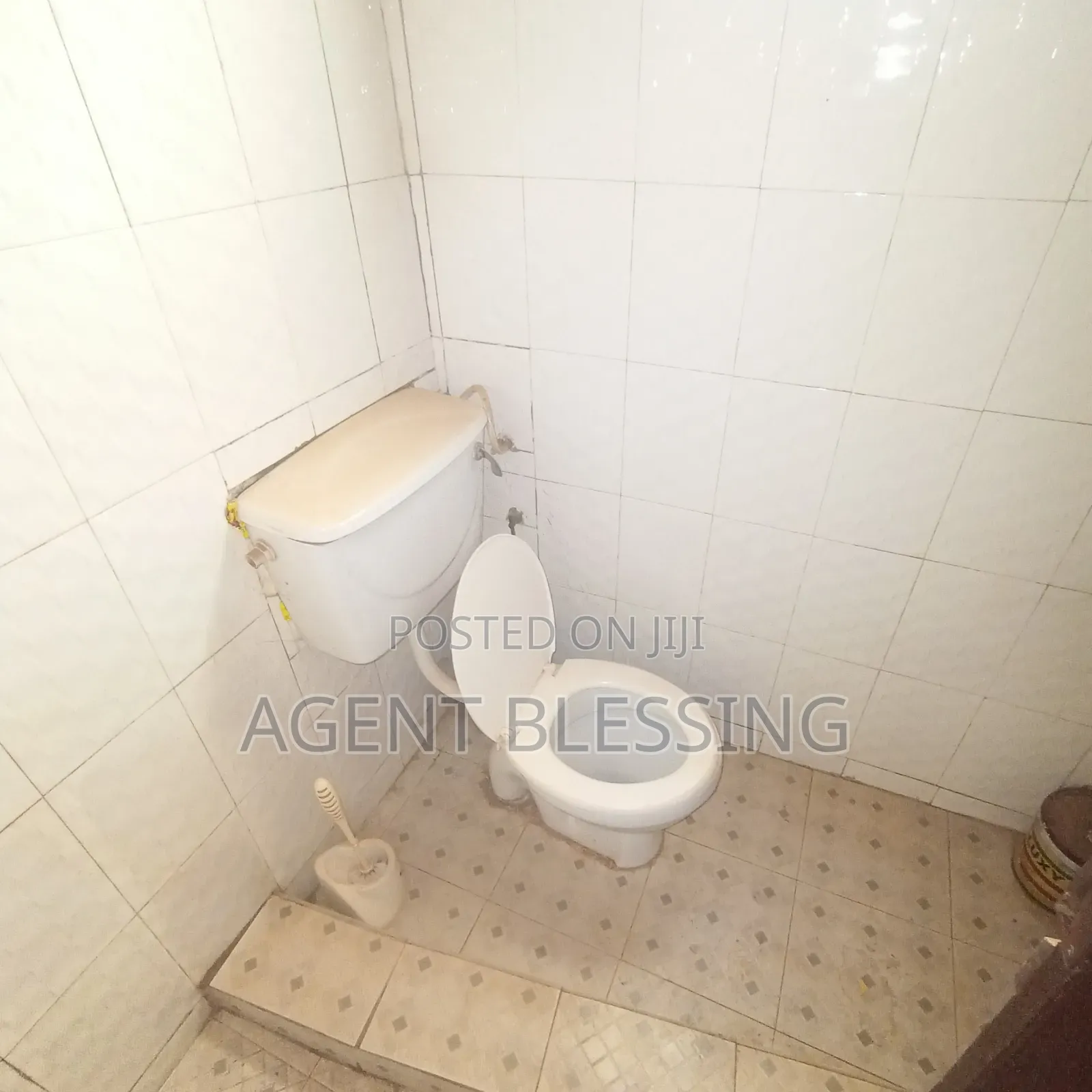 1bdrm Apartment in Golf City, Tema Metropolitan for rent