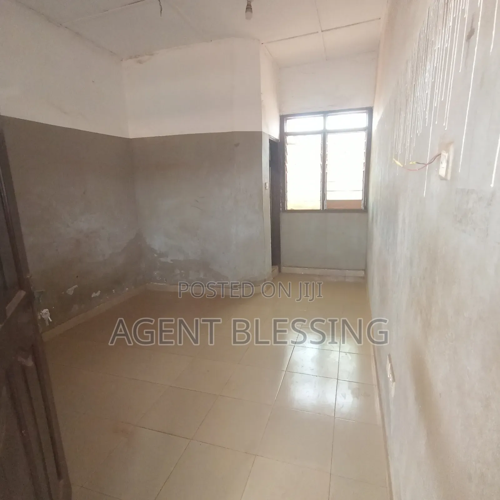 1bdrm Apartment in Golf City, Tema Metropolitan for rent