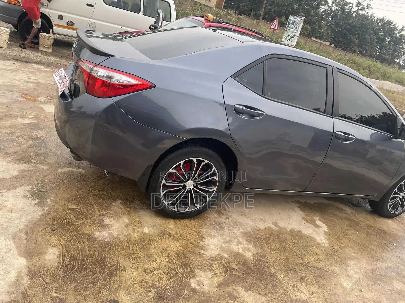 Toyota Corolla 2018 Gray