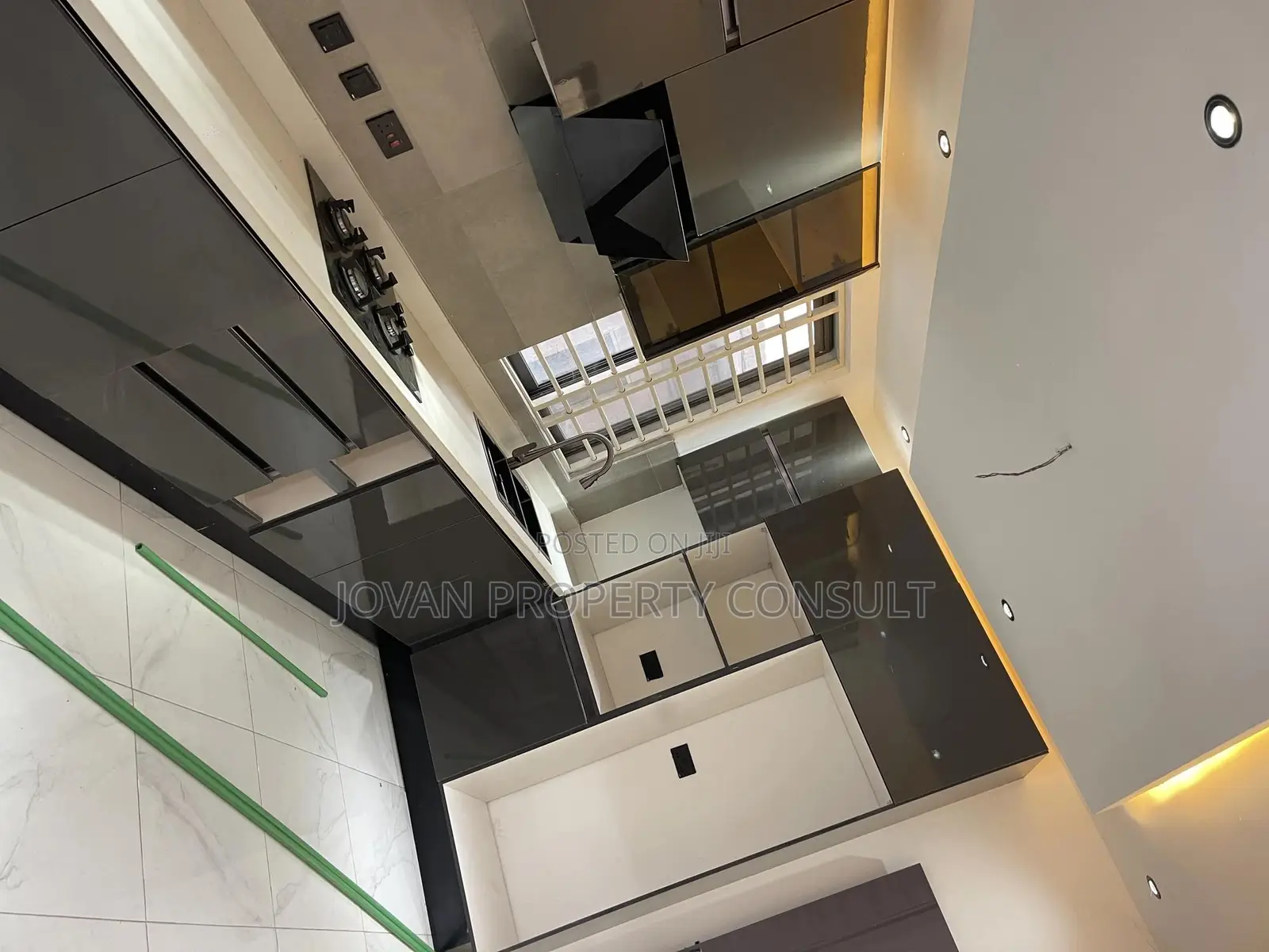 4bdrm House in Pokuase Acp for sale