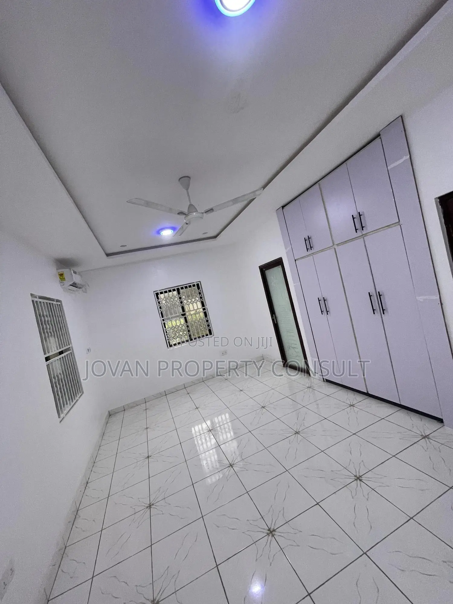 3bdrm House in Ofankor Barrier for sale