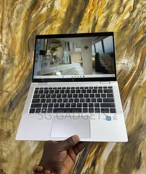 Laptop HP EliteBook 1030 8GB Intel Core i5 SSD 256GB