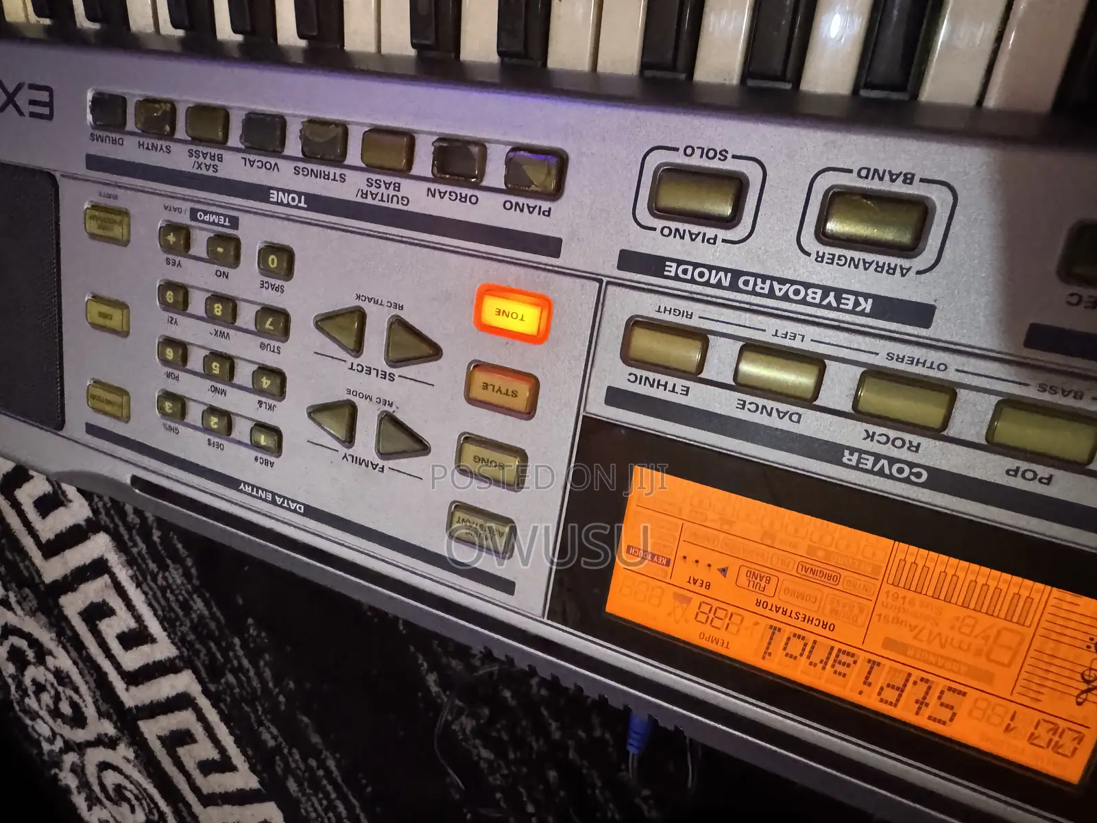 Roland Exr5 Professional Keyboard