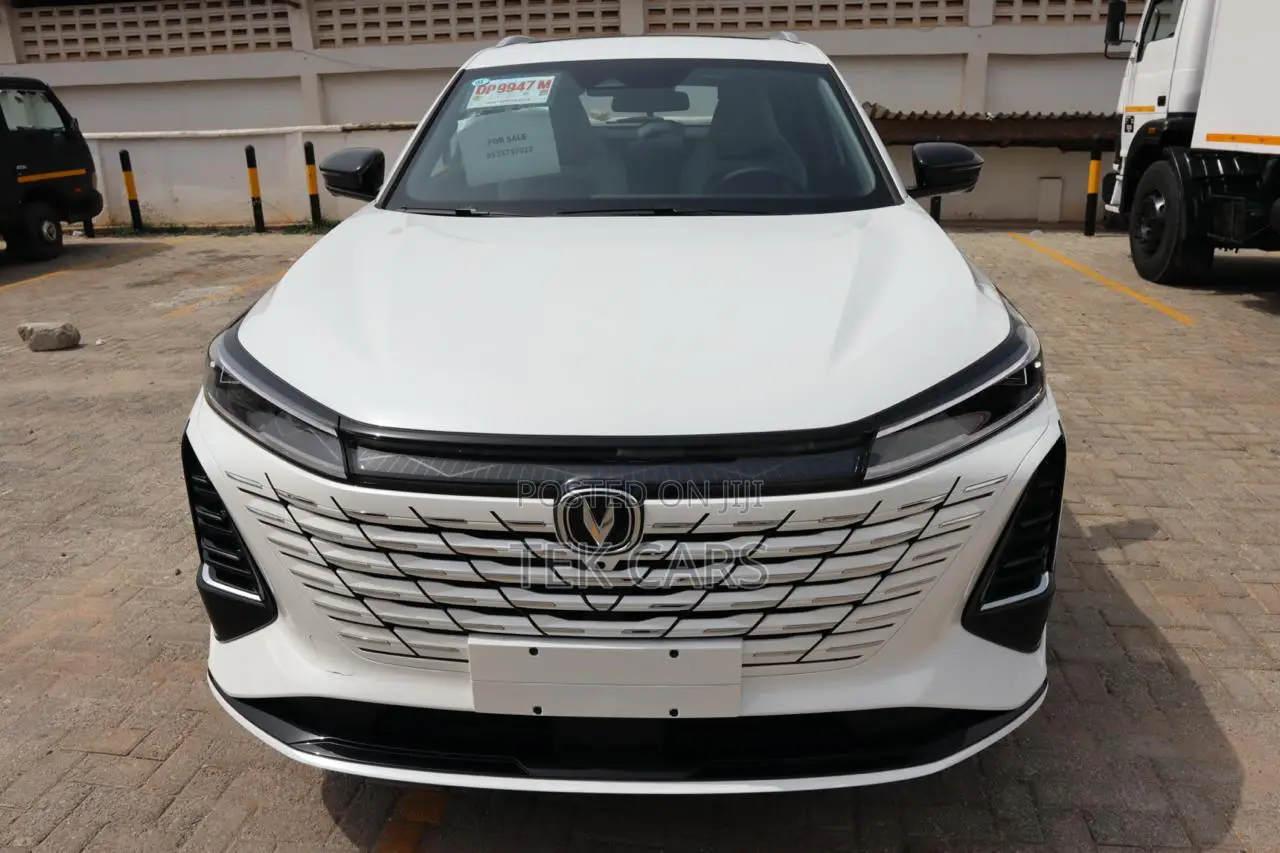 New Changan CS75 2025 White