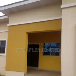 4bdrm House in Osu Ako-Adjei for rent