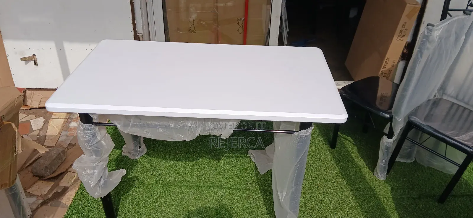 Affordable Dinning Table