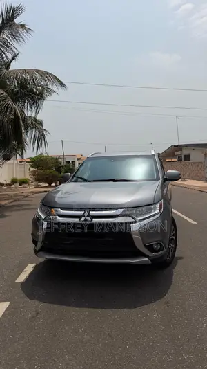 Mitsubishi Outlander SE AWC 2019 Silver