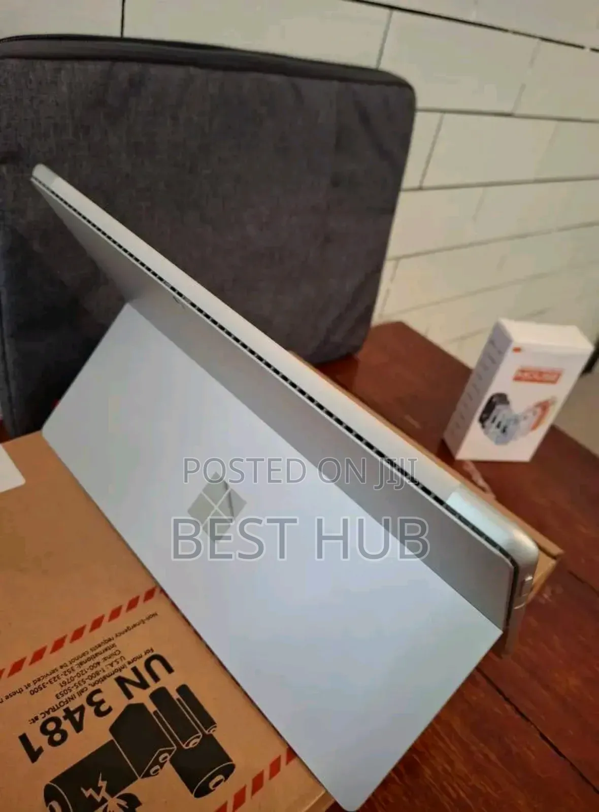 New Microsoft Surface Pro 512 GB Black
