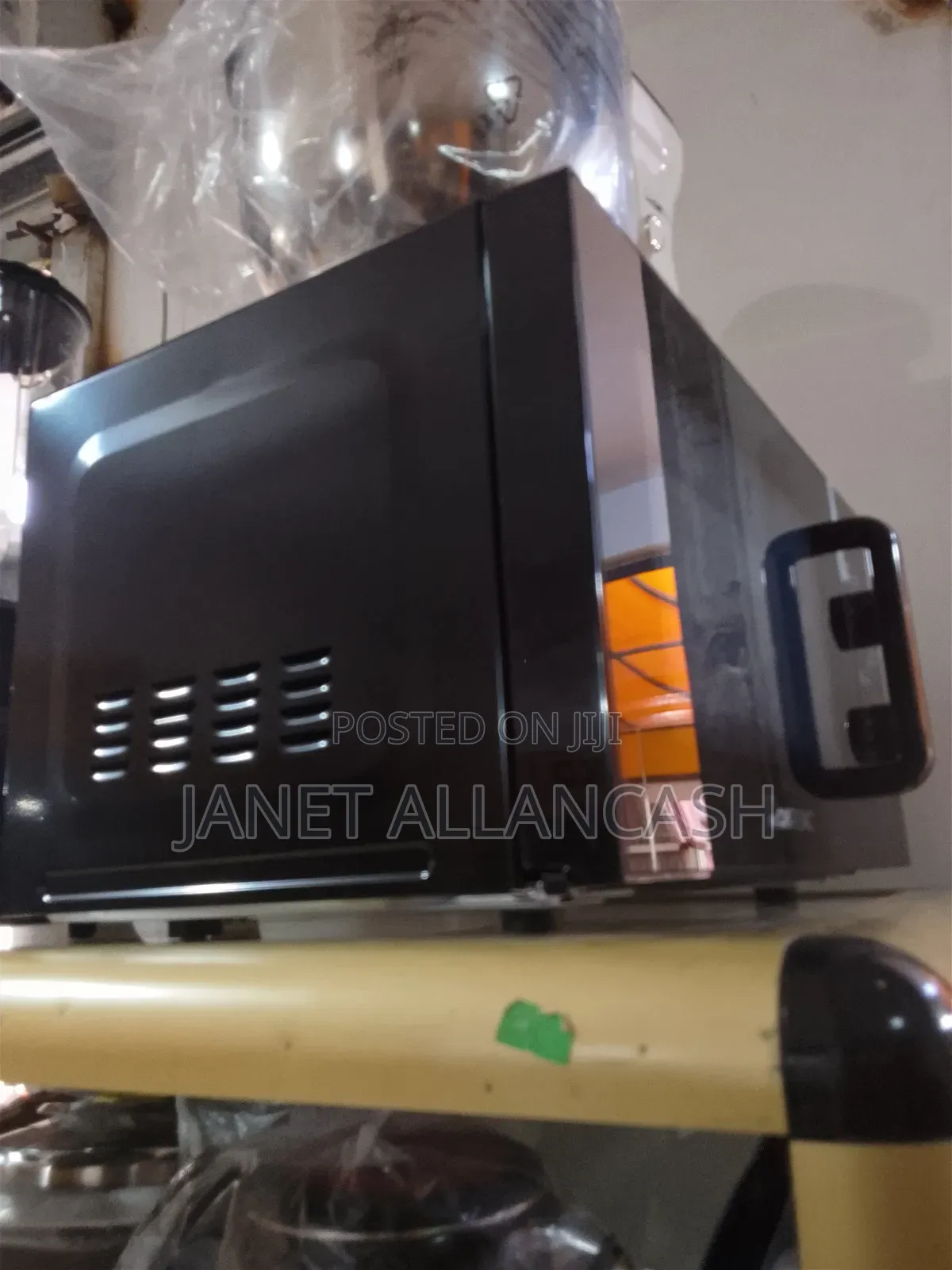 Microwave for Heating Food