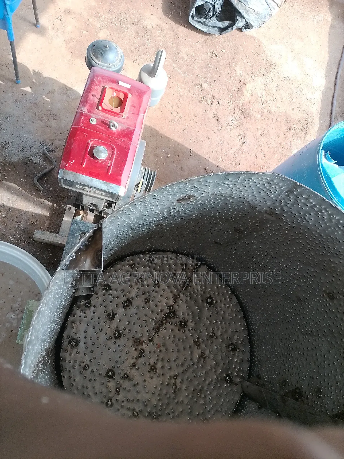 Cassava Peeler