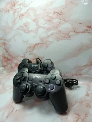 Lanjue 2-in-1 Wired Game Pad