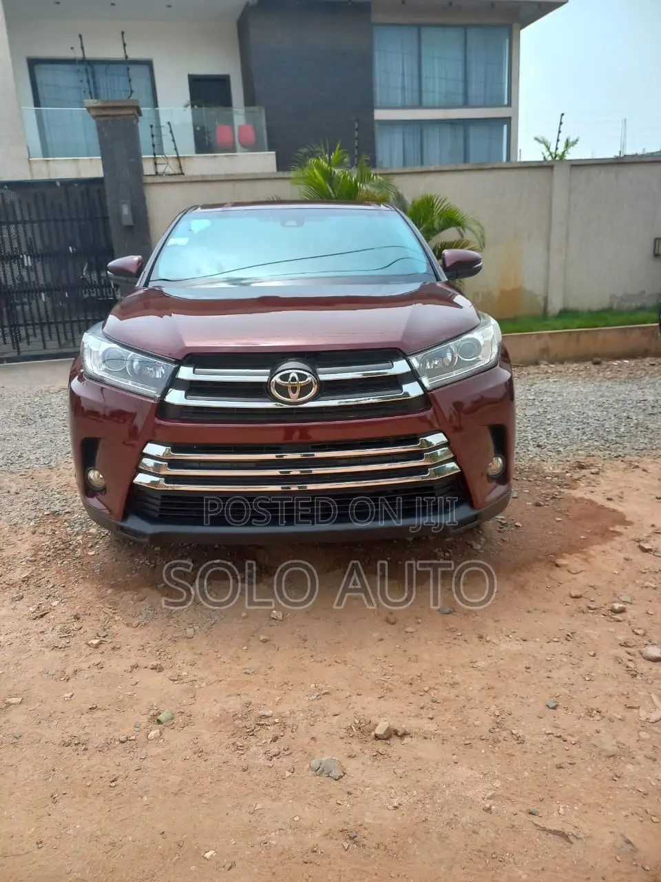 Toyota Highlander LE 4x2 (2.7L 4cyl 6A) 2018 Burgundy