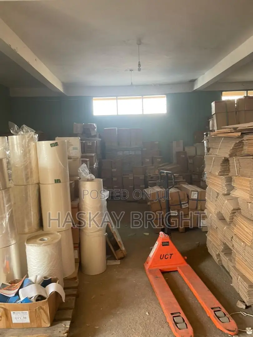 400 Square Meters Warehouse for Rent at Achimota Mile 7