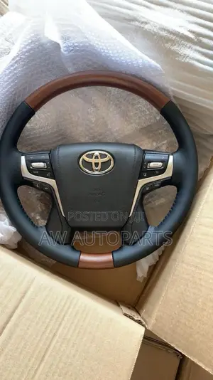 Land Cruiser 2016 Steering Wheels