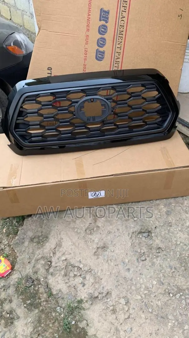 Tacoma 2016 Grille
