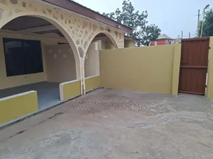 3bdrm House in Ofankor for rent