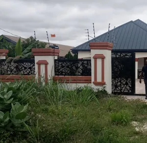 5bdrm House in Kumasi Metropolitan for sale