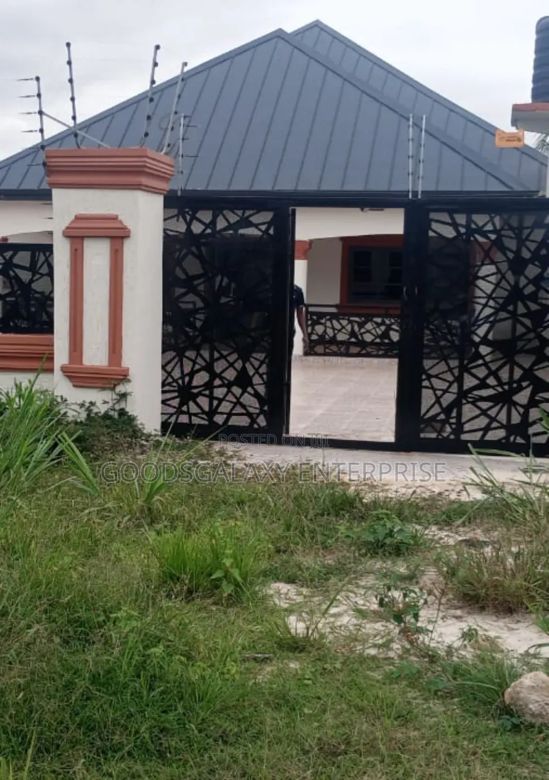 5bdrm House in Kumasi Metropolitan for sale