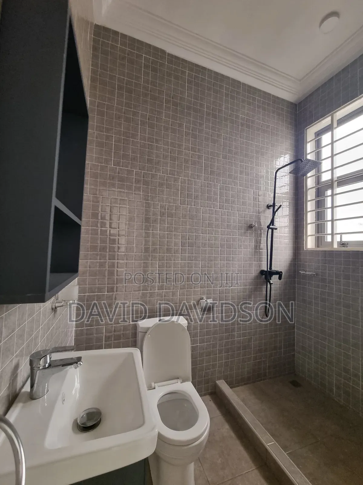 4bdrm House in 4 Bedroom Newly, Tema Metropolitan for sale