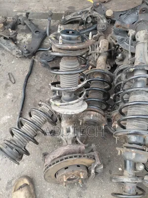 Front Shock and Hub Mitsubishi Carisma 1997, 1999, 2002, 2005