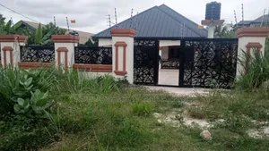 5bdrm House in Kumasi Metropolitan for sale