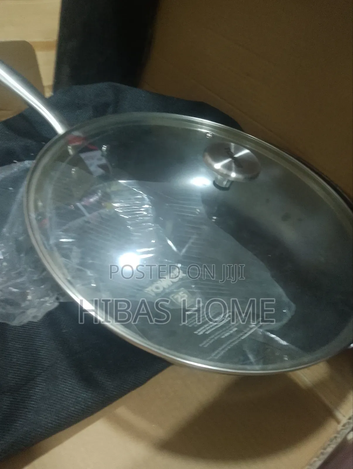 Tower Titan Cast Iron 32cm Wok With Glass Lid