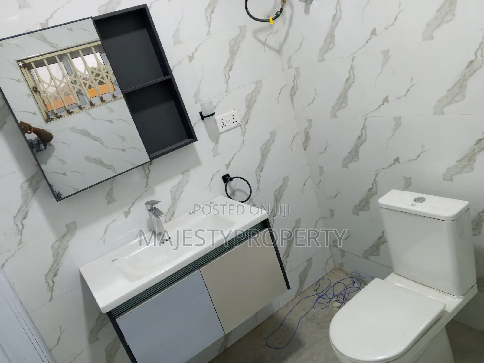 3bdrm House in Spintex for sale