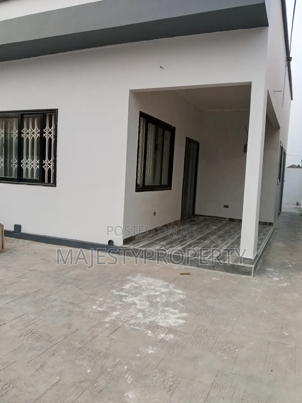 3bdrm House in Spintex for sale
