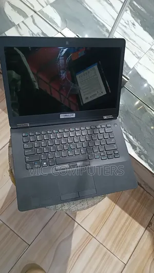 Laptop Dell Latitude 14 E7470 8GB Intel Core i5 SSD 256GB