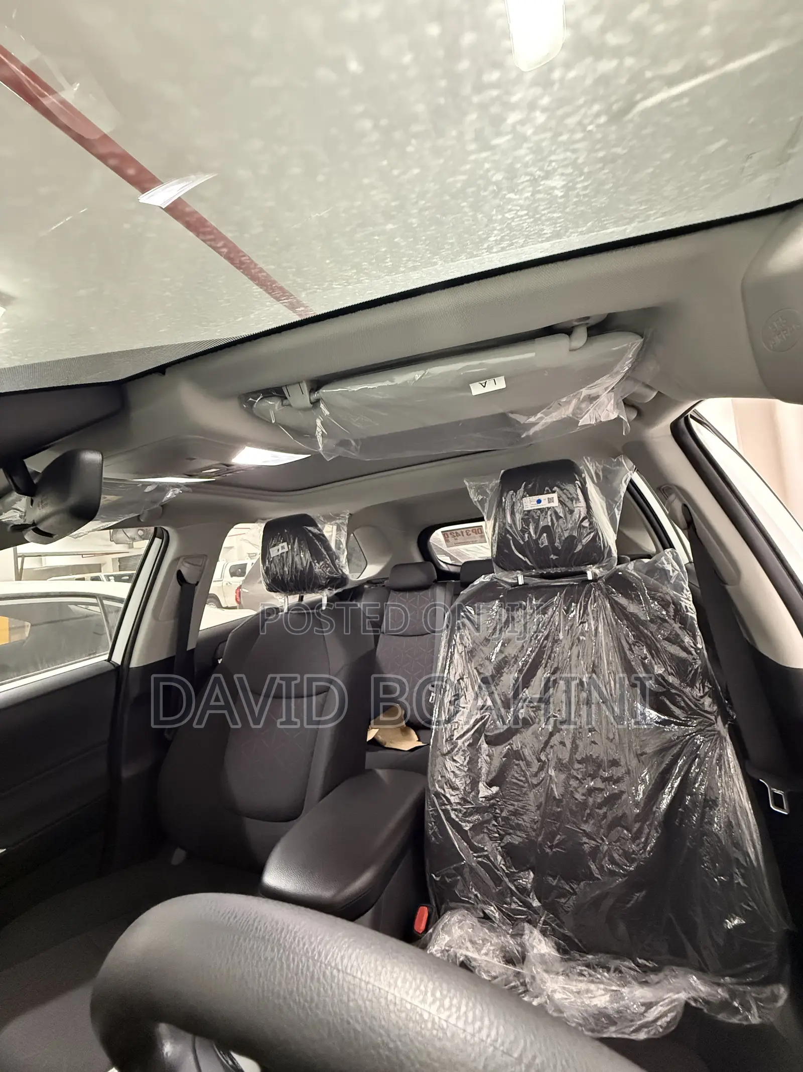 New Toyota RAV4 XLE 2025 White