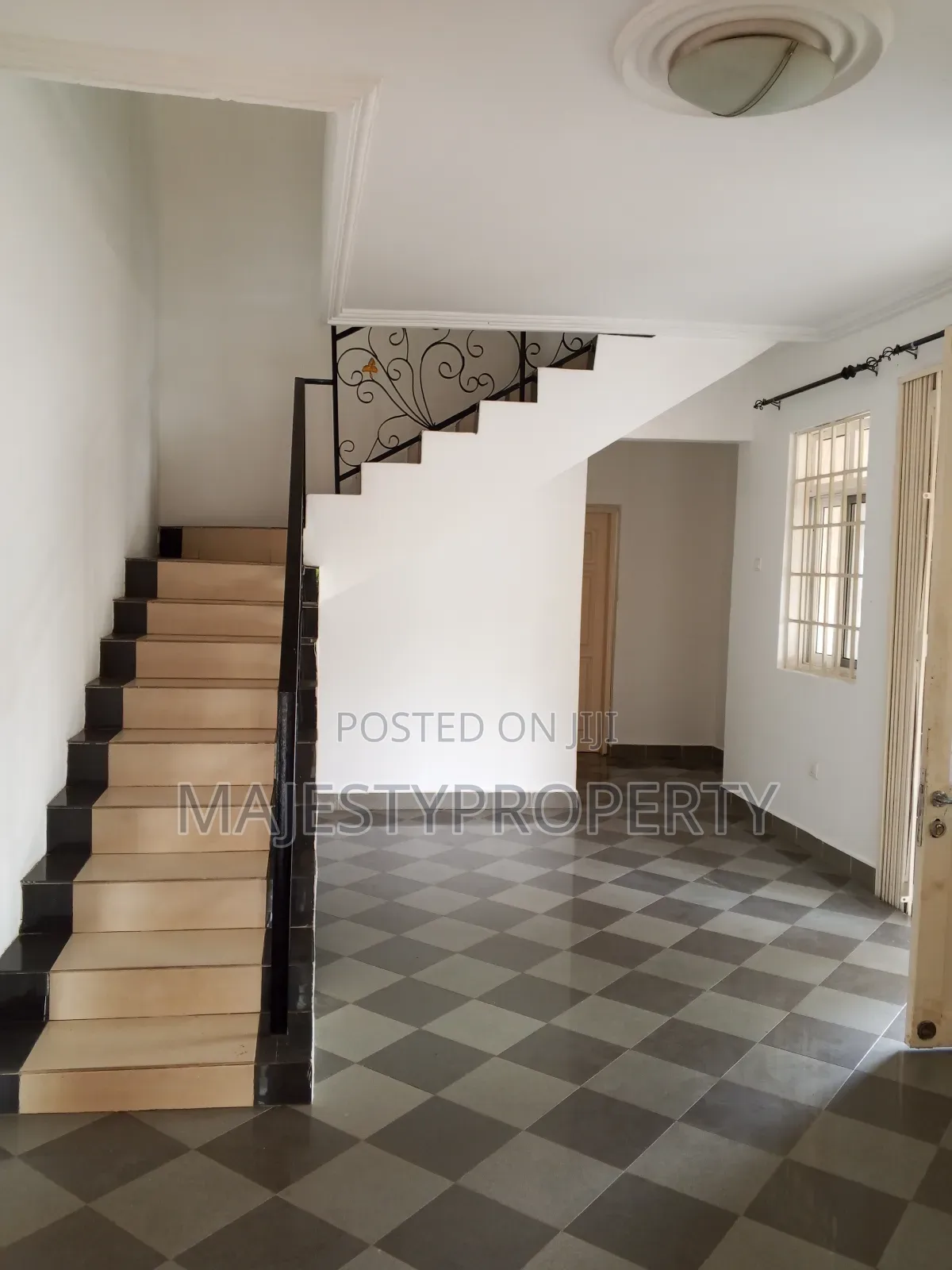 4bdrm Duplex in Airport Residential, Spintex for rent