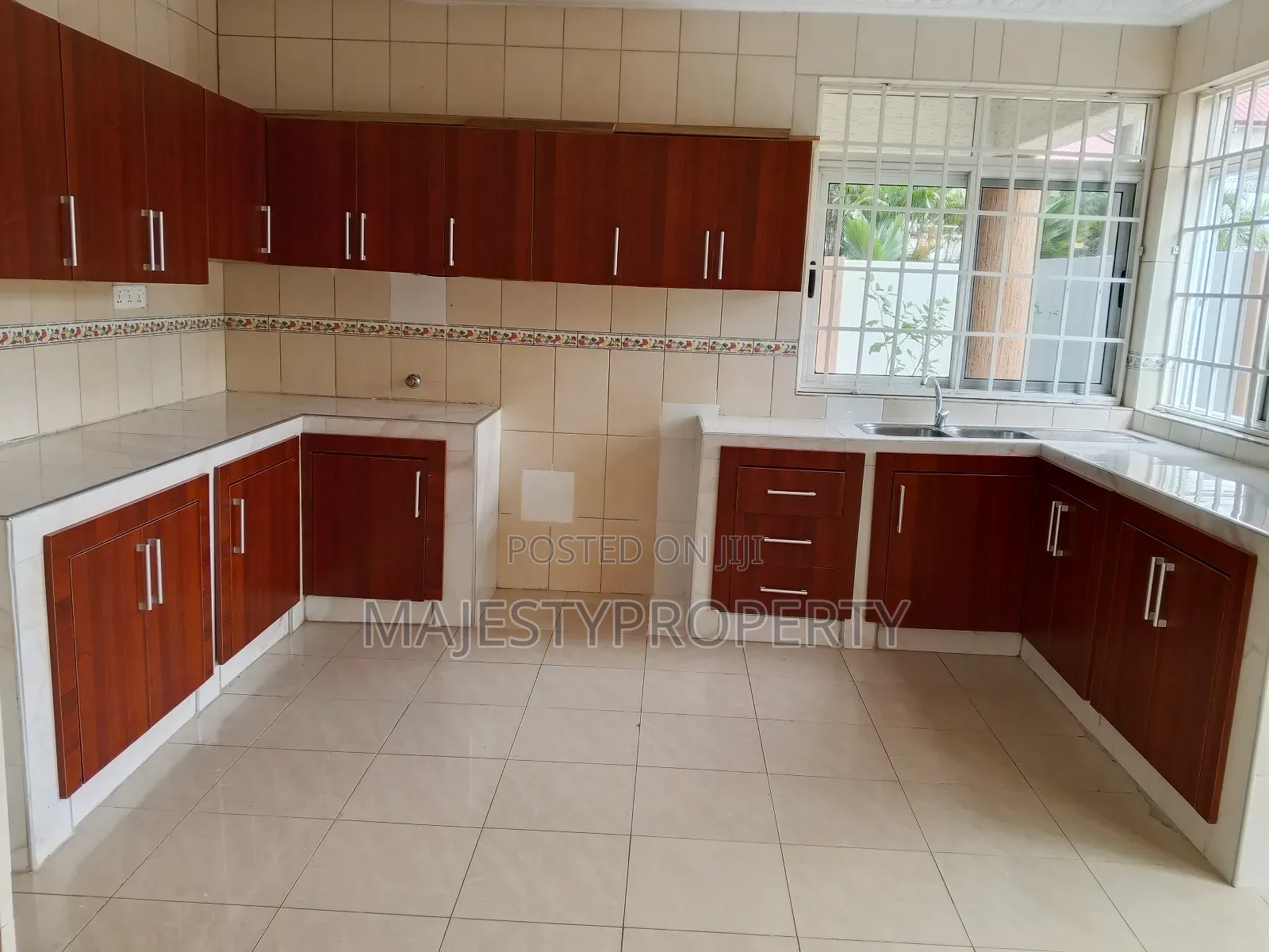 4bdrm Duplex in Airport Residential, Spintex for rent