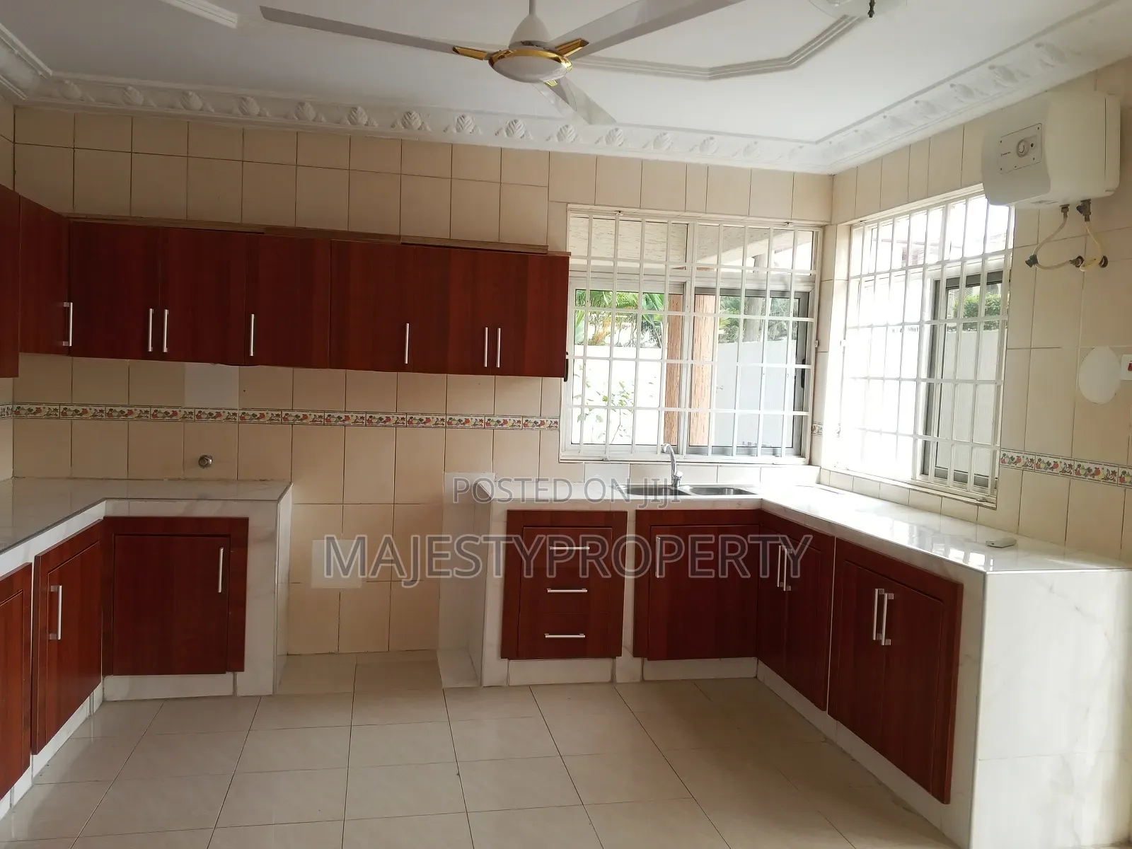 4bdrm Duplex in Airport Residential, Spintex for rent