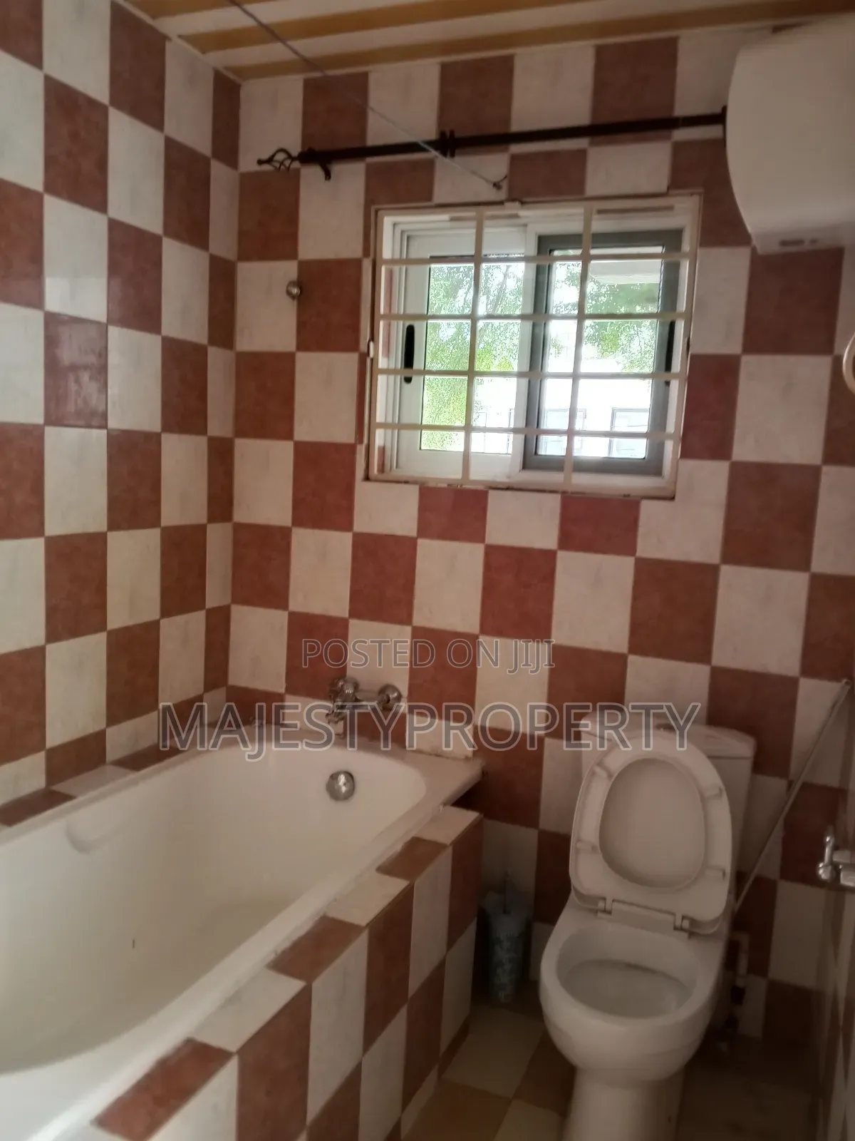 4bdrm Duplex in Airport Residential, Spintex for rent