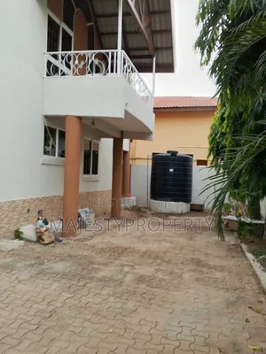 4bdrm Duplex in Airport Residential, Spintex for rent