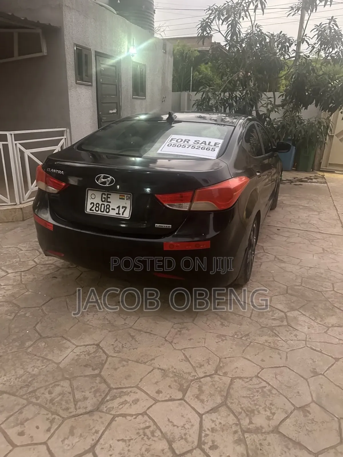 Hyundai Elantra GLS Sedan FWD (1.8L 4cyl 6M) 2013 Black