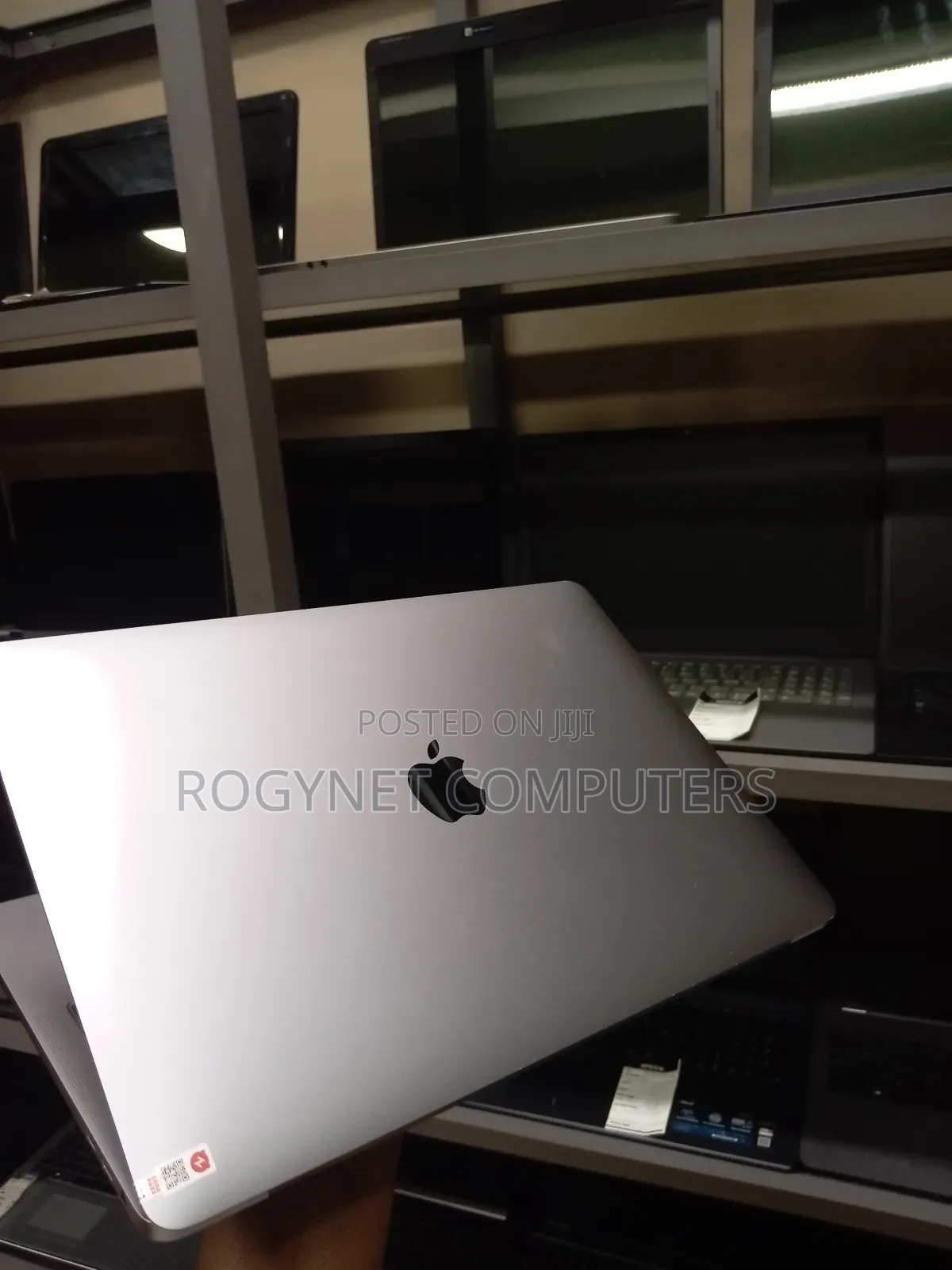 Laptop Apple MacBook Pro 2019 8GB Intel Core i5 SSD 256GB
