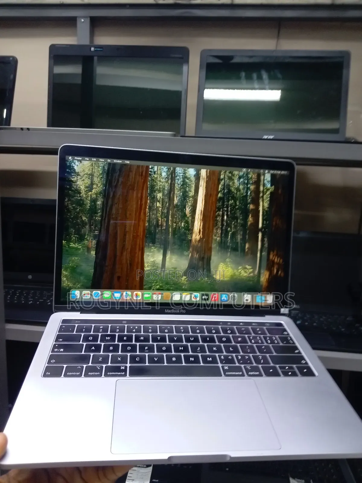 Laptop Apple MacBook Pro 2019 8GB Intel Core i5 SSD 256GB