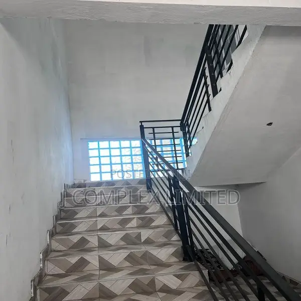 4bdrm House in Airport Residential Area for rent