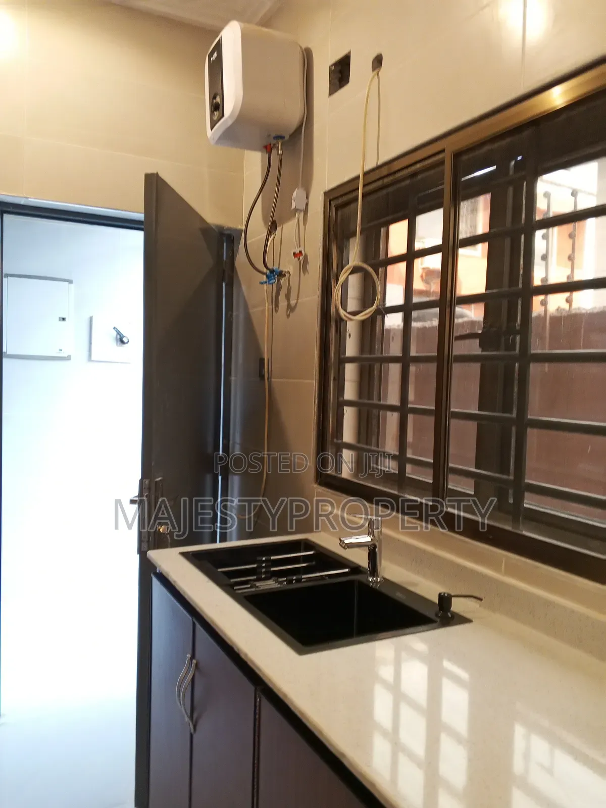 2bdrm Apartment in Costa, Spintex for rent