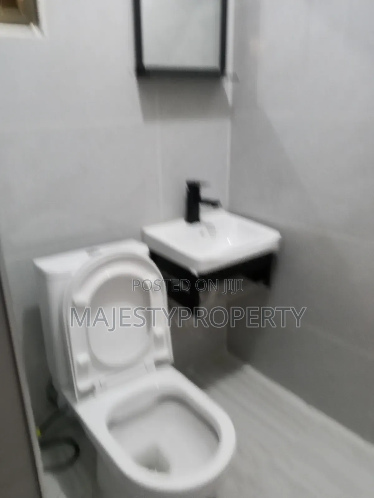 2bdrm Apartment in Costa, Spintex for rent
