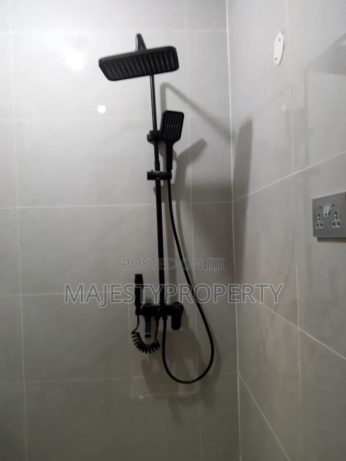 2bdrm Apartment in Costa, Spintex for rent