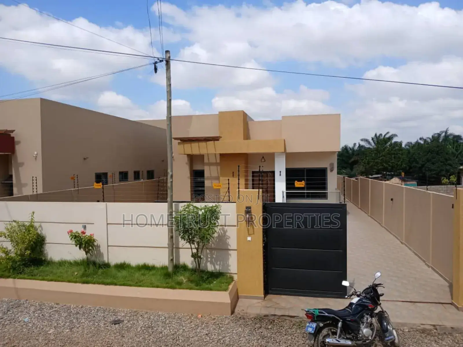 3bdrm House in Hometrust Properties, Taifa-Burkina for sale