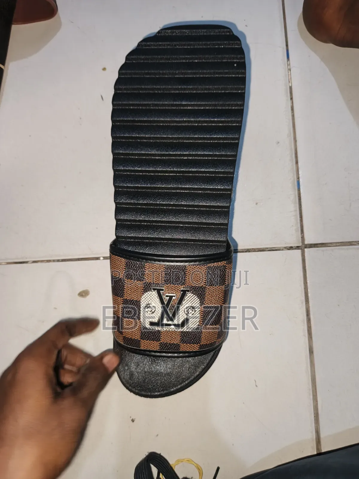 Louis Vuitton Slipper