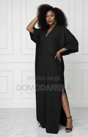 Simple and Elegant Black Boubou Dress