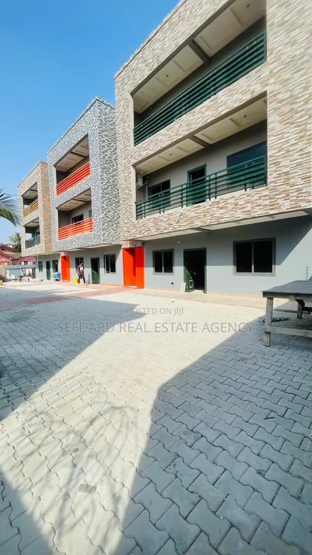 2bdrm Apartment in Ablekuma for rent