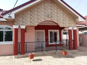3bdrm House in 3 Bedroom House, Tema Metropolitan for sale